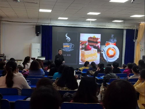 芳華綻放 藝韻流香——藝術學院舉辦慶祝三八婦女節主題文化藝術交流活動